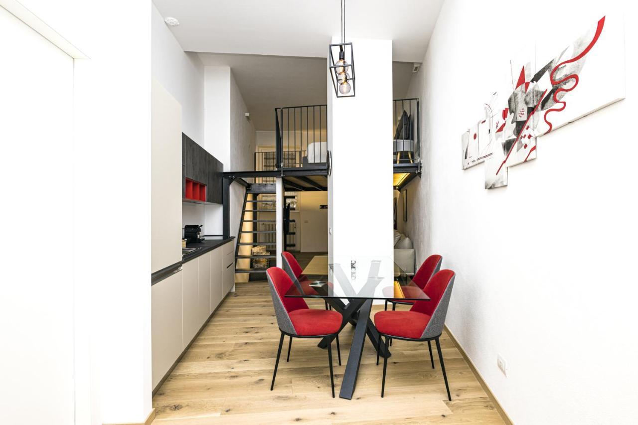 Апартаменти Loft La Sedia Rossa - Centro Storico Мілан Екстер'єр фото